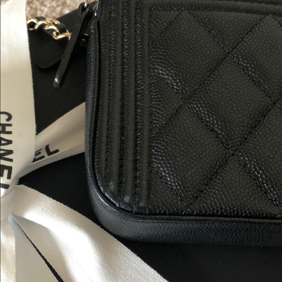 !!SOLD!! CHANEL Caviar WOC w/ gold hardware - Picture 4 of 8